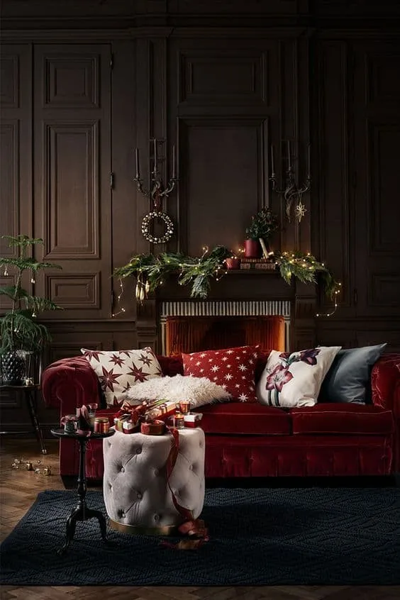 Immerse Yourself in These Uniquely Decorated Christmas Rooms