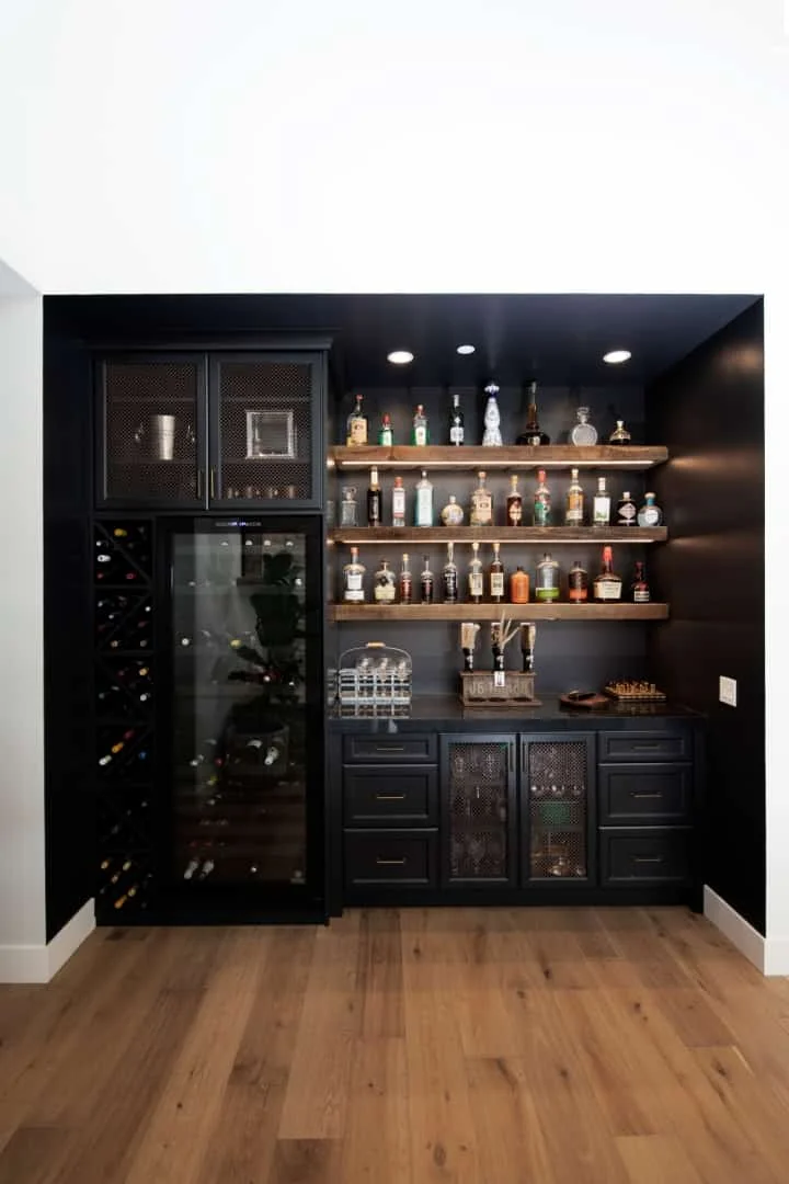 6. Bar en casa moderno, San Diego