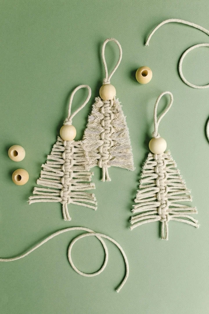 14. Crear decoración de invierno con fibra textil