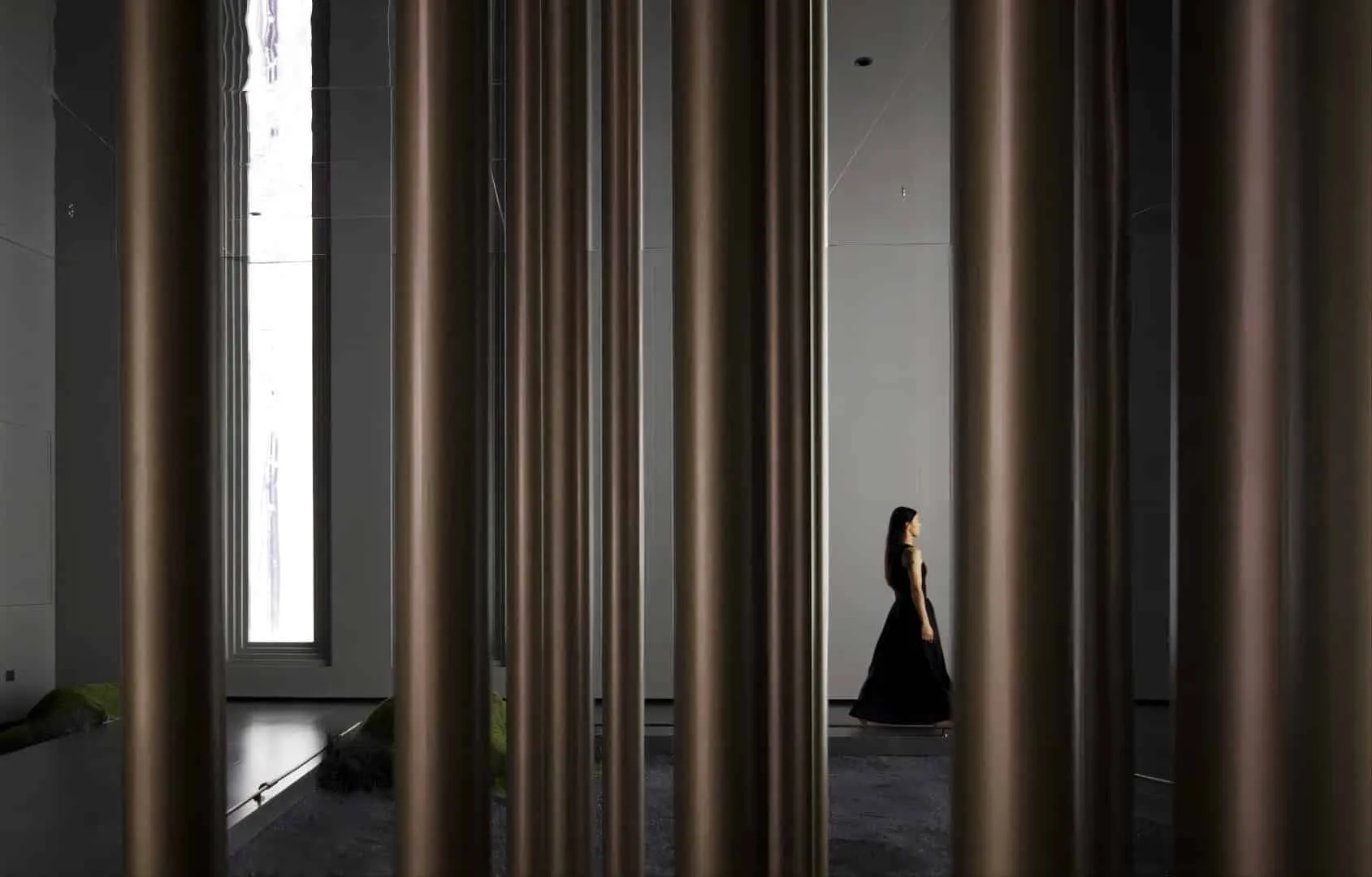 Topway Space Design打造的Golde陶瓷砖总部：优雅舞步的舞者