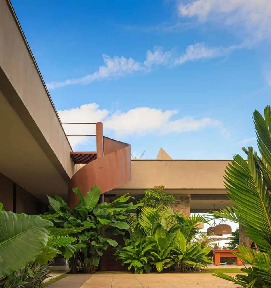 01 TVN House by Saraiva e Associados: A Tropical Forest Hideaway in Brazil’s Itacaré