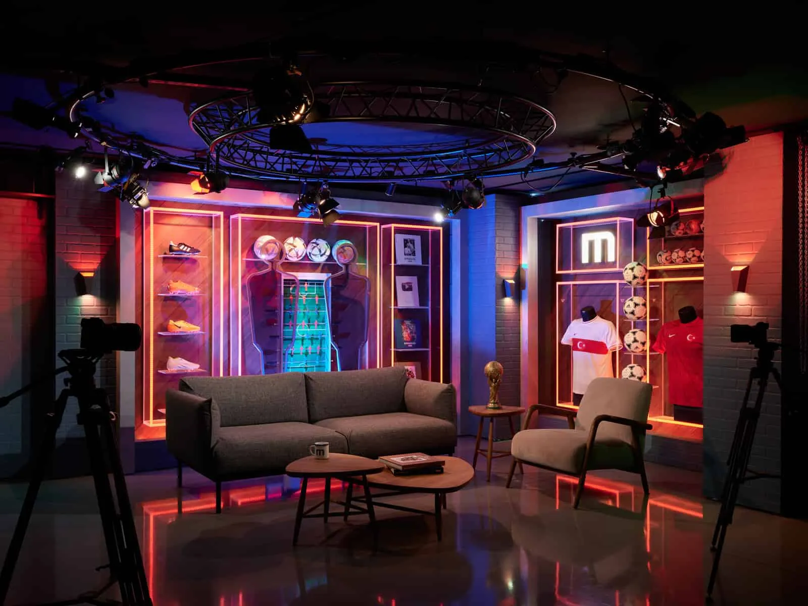 Maçkolik YouTube Studio от BAB Architects: компактное спортивное медиа-пространство с большим эффектом