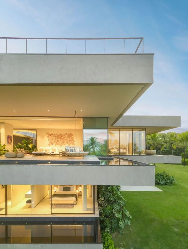 01 TVN House by Saraiva e Associados: A Tropical Forest Hideaway in Brazil’s Itacaré