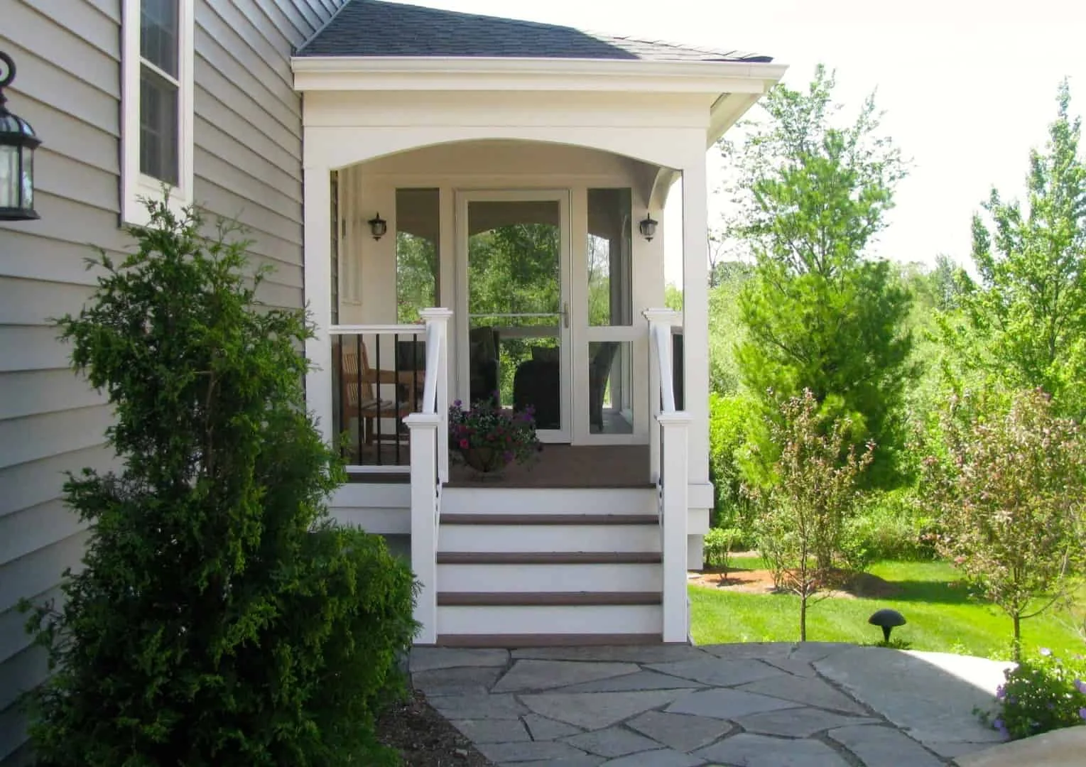 6. Balcón moderno, Detroit