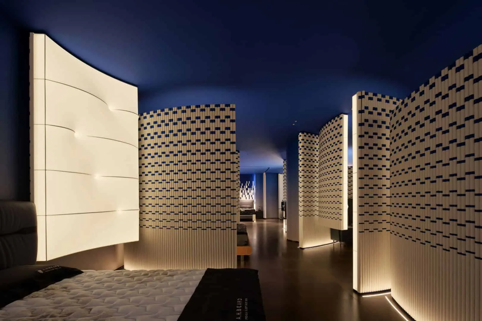 A.H. Beard Mattress Китайский флагманский магазин от FARNEAR Design: Кураторский ретейл-опыт в Шанхае