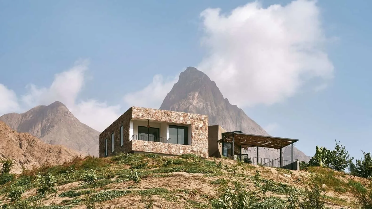 Дом Эльмера Гутиерреса в Трухилло, Перу Дом Эльмера Гутиерреса в Трухилло, Перу