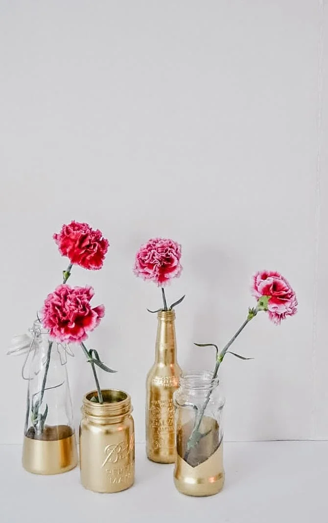 3. VASO DE ORO CON DÍA DE SAN VALENTÍN