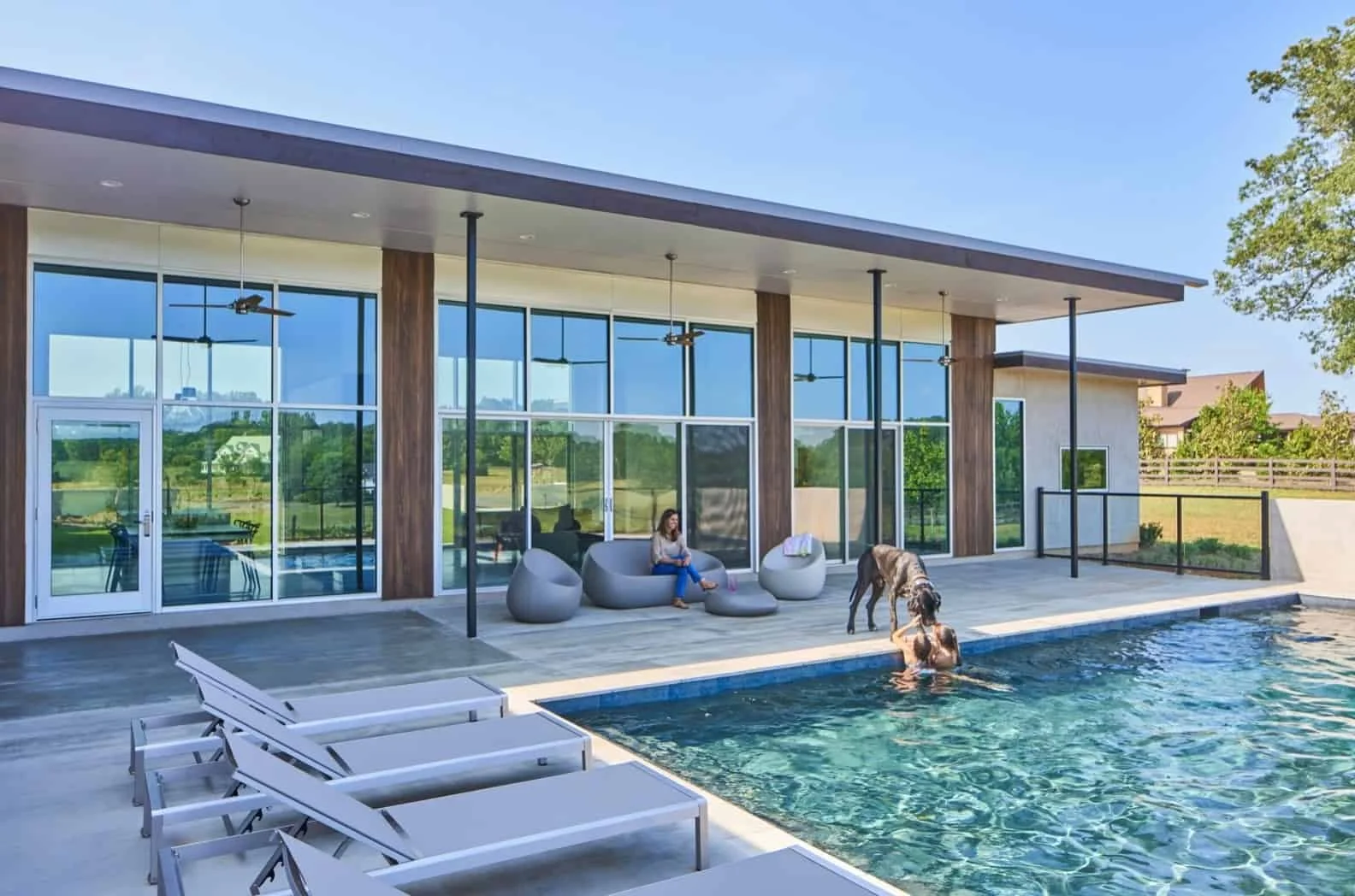 8. Piscina moderna, Raleigh