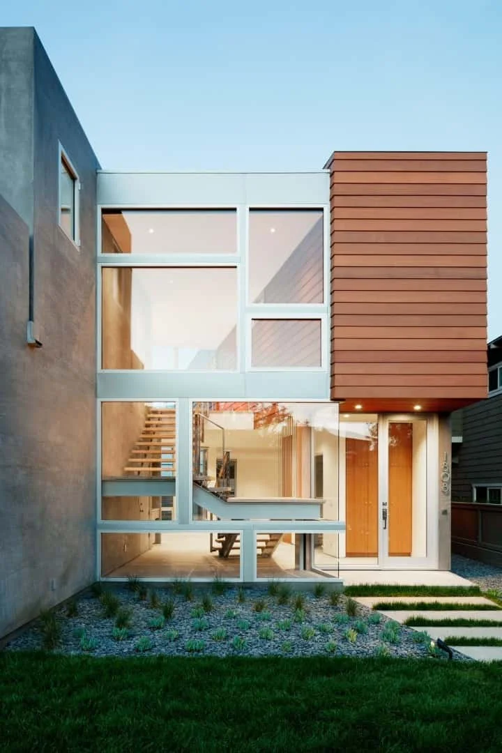 12. Entrada moderna, Los Ángeles