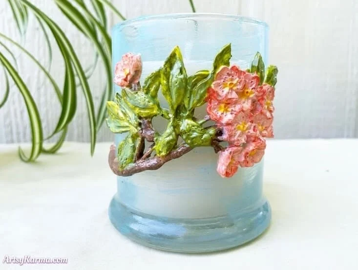 7. Portavelas decorativos de vidrio