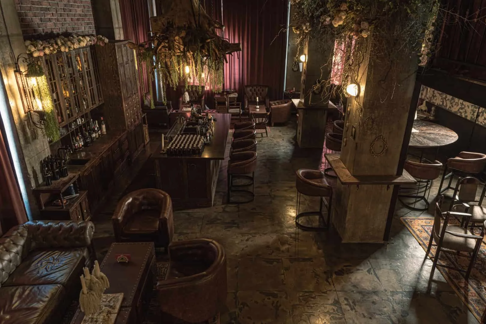 Kvadrat Architects设计的实验性酒吧密室：阿斯塔纳隐藏的鸡尾酒圣殿