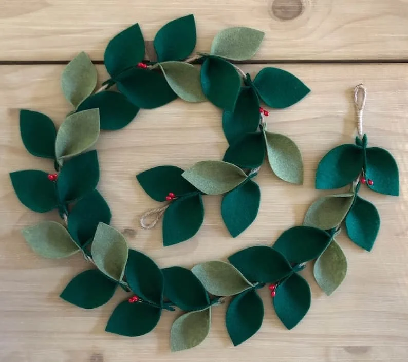 9. Furry Leaves Garland