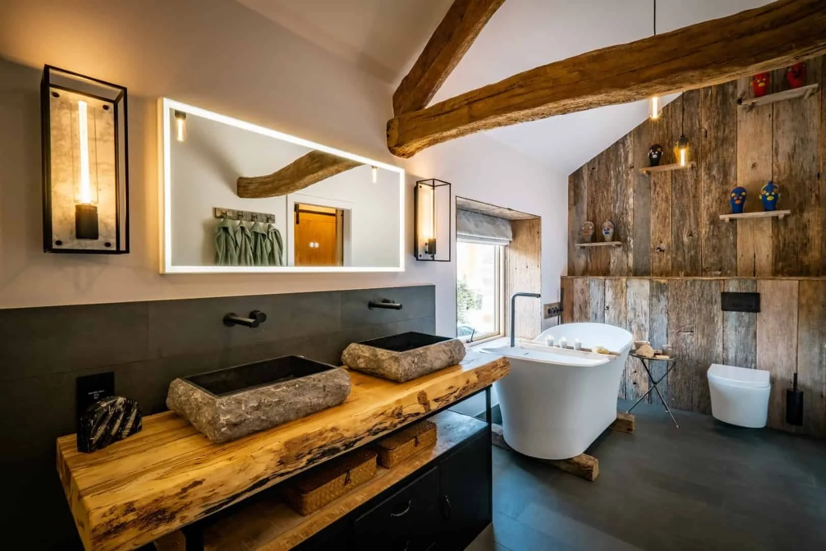 11. Baño rustic