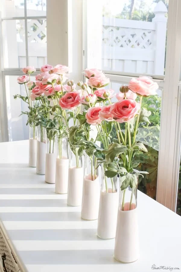 5. VASOS ROSADOS DIY DE LA TIENDA CON TINTA