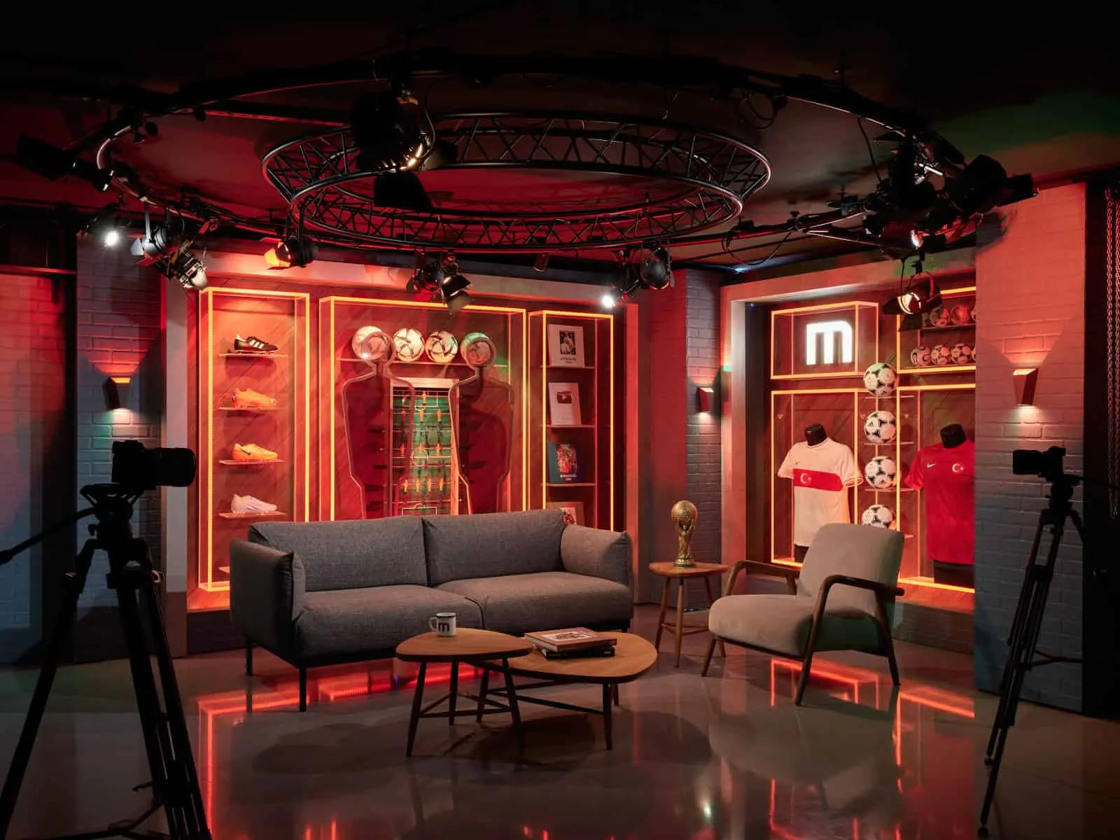 Maçkolik YouTube Studio от BAB Architects: компактное спортивное медиа-пространство с большим эффектом