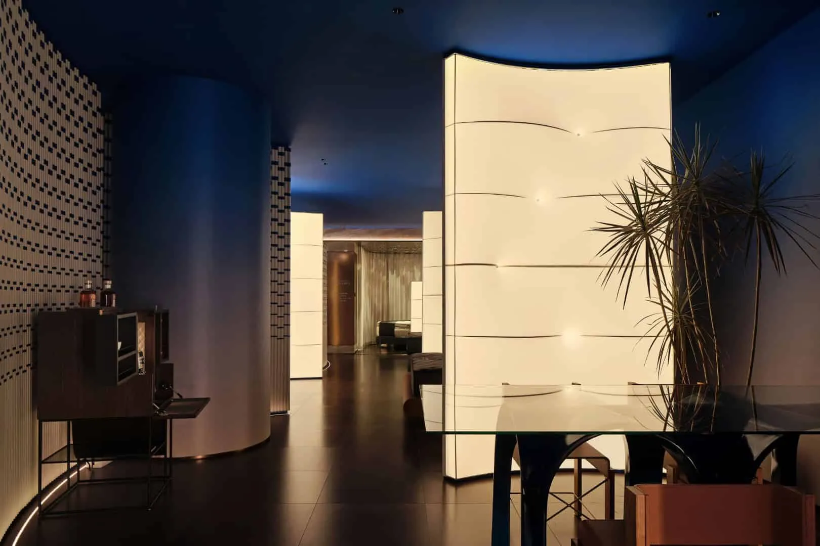 A.H. Beard Mattress Китайский флагманский магазин от FARNEAR Design: Кураторский ретейл-опыт в Шанхае