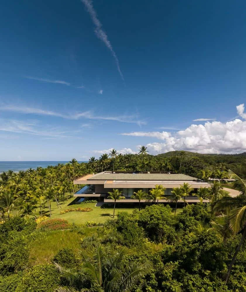 01 TVN House by Saraiva e Associados: A Tropical Forest Hideaway in Brazil’s Itacaré