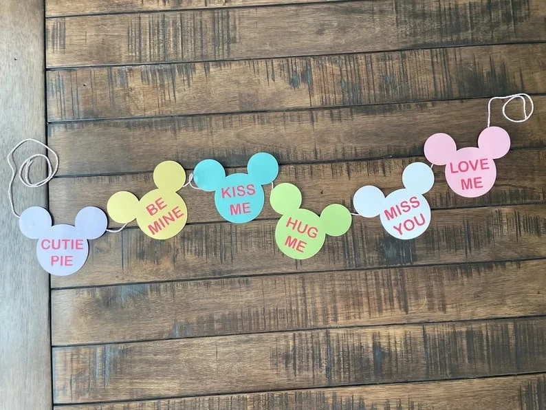 11. Bandera Valentín