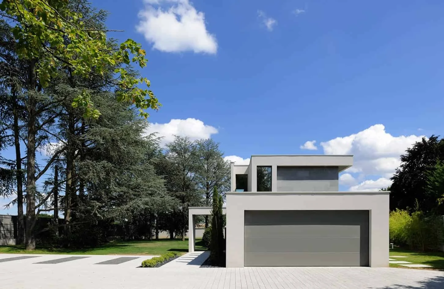 7. Garaje moderno, Lyon