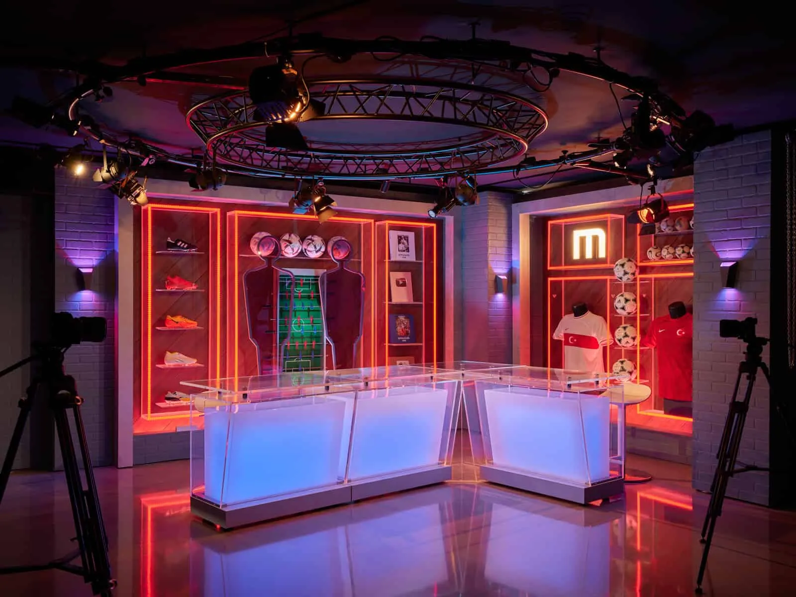 Maçkolik YouTube Studio от BAB Architects: компактное спортивное медиа-пространство с большим эффектом