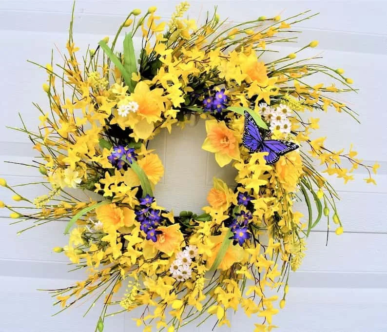 8. Freesia dorada amarilla