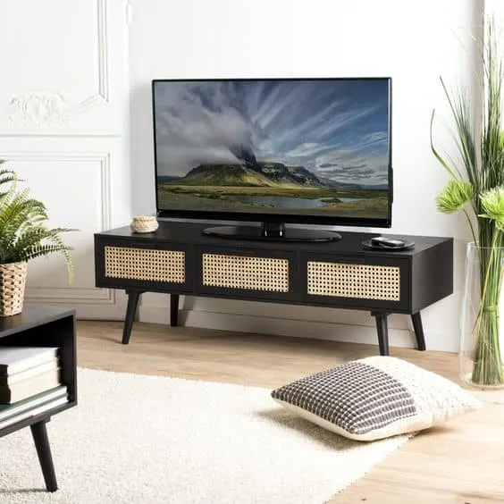 Retrofitting Home Entertainment with Cannage TV Stands