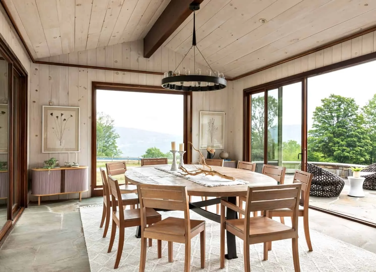 2. Modern and Rustic, Seattle