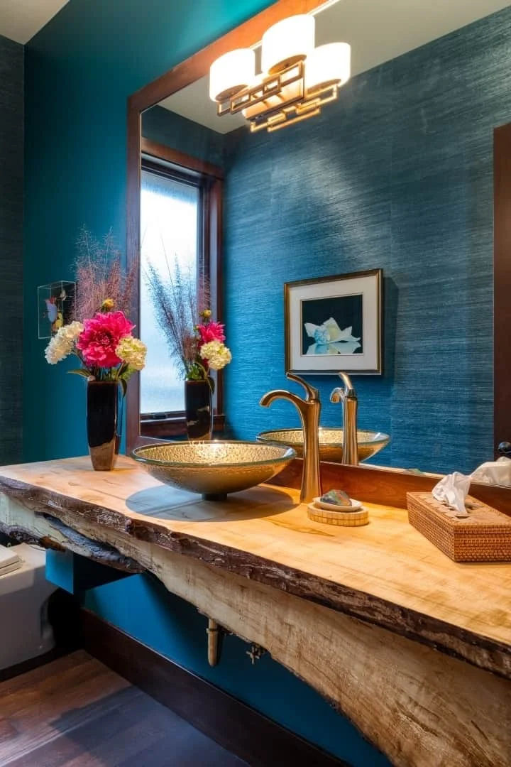6. Bathroom with Living Edge