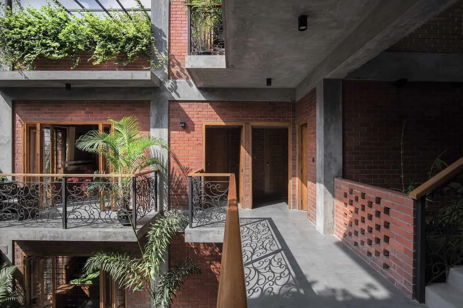 艾娜·布尔·阿达尔住宅 | Sheral Architects | 孟加拉国纳托尔