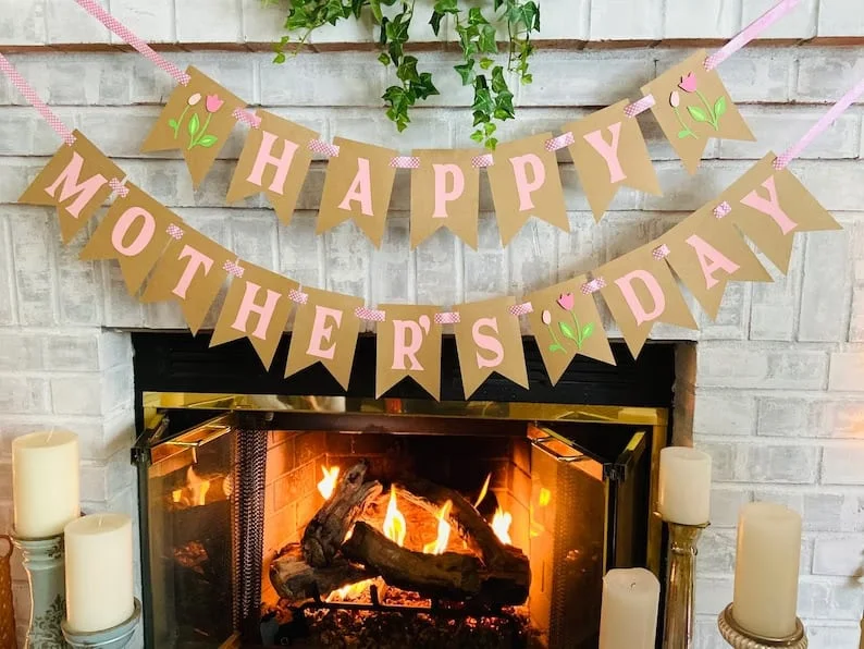 5. Pancarta con felicitación para el Día de la Madre