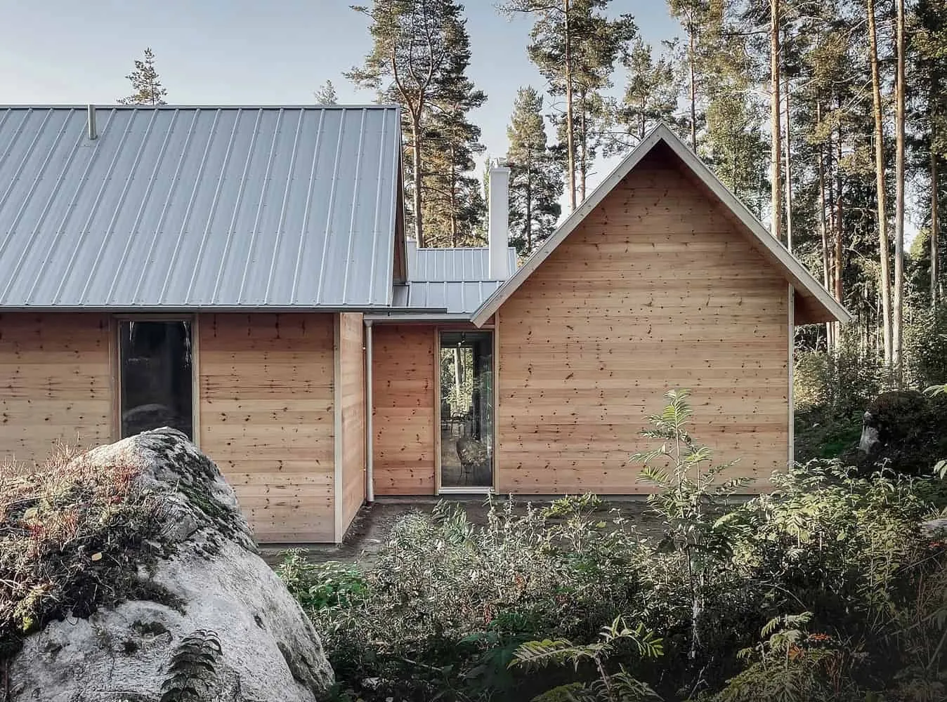 图书馆住宅由Fria Folket + Hanna Michelson设计：被书籍环绕的庭院住宅