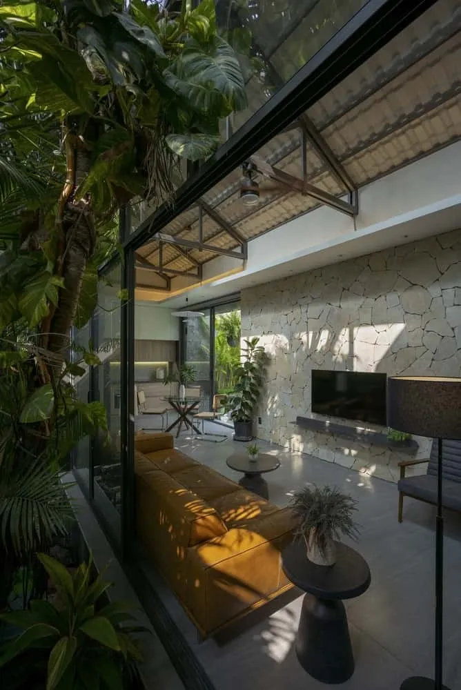 K.house 由 KCONCEPT + KOHARCHITECTS 设计，位于越南潘切市