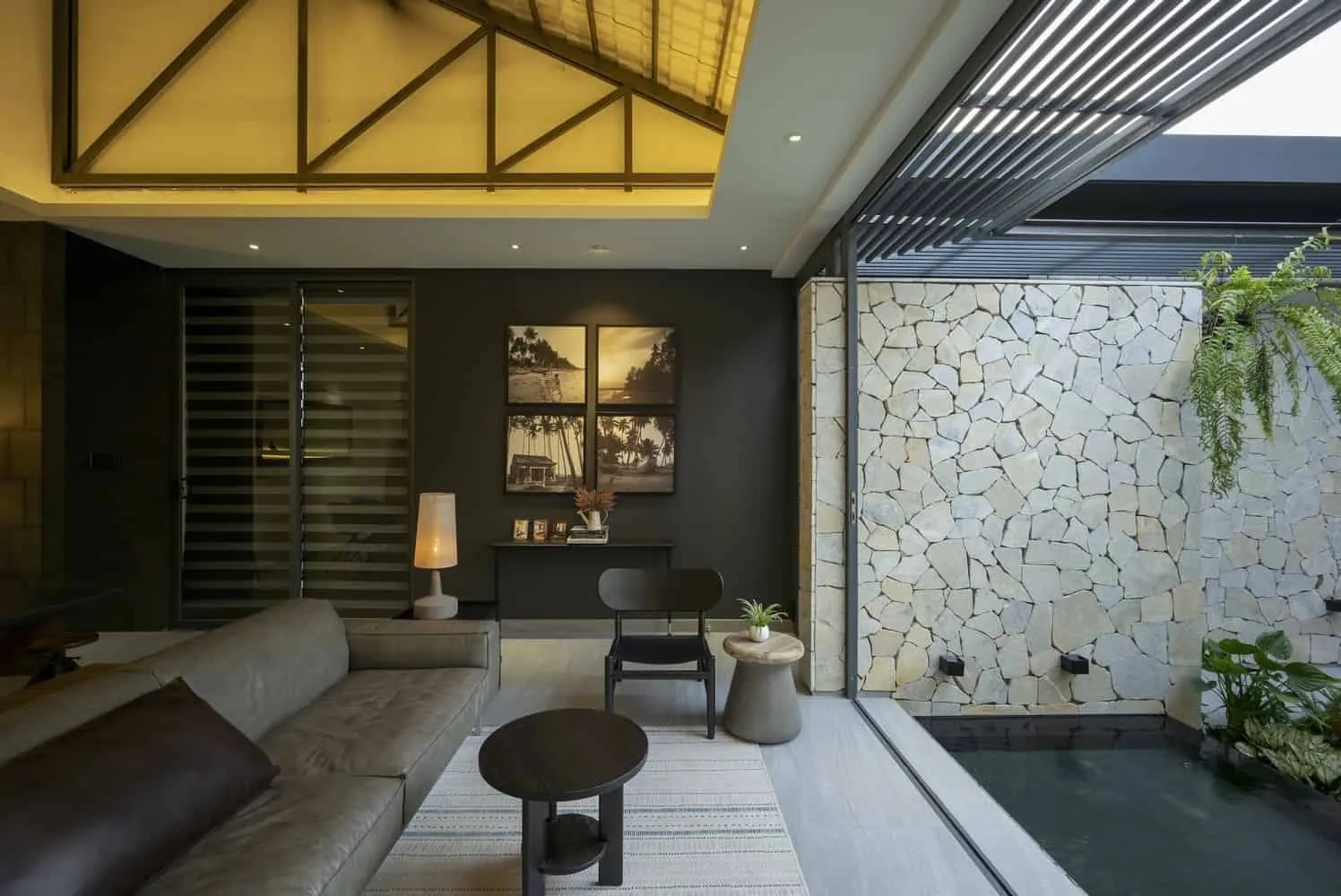 K.house 由 KCONCEPT + KOHARCHITECTS 设计，位于越南潘切市