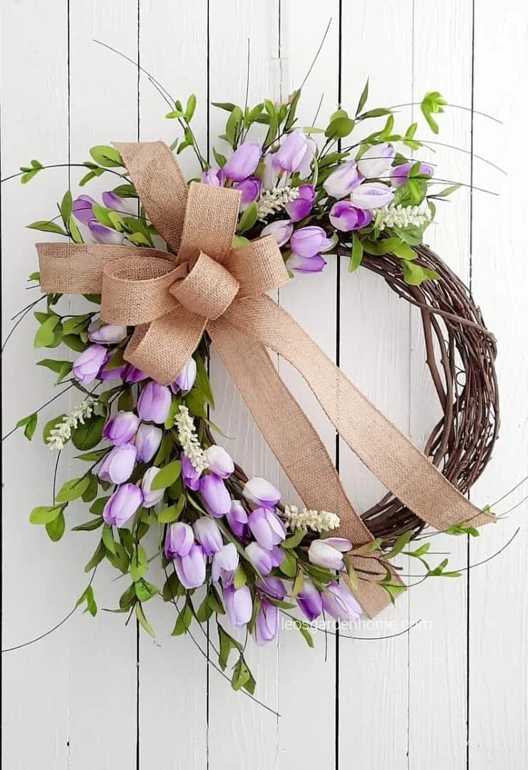 12. Guirnaldas de tulipanes