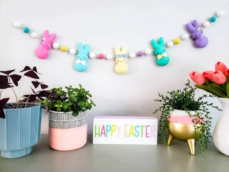 8. Guirnaldas de conejo rosa