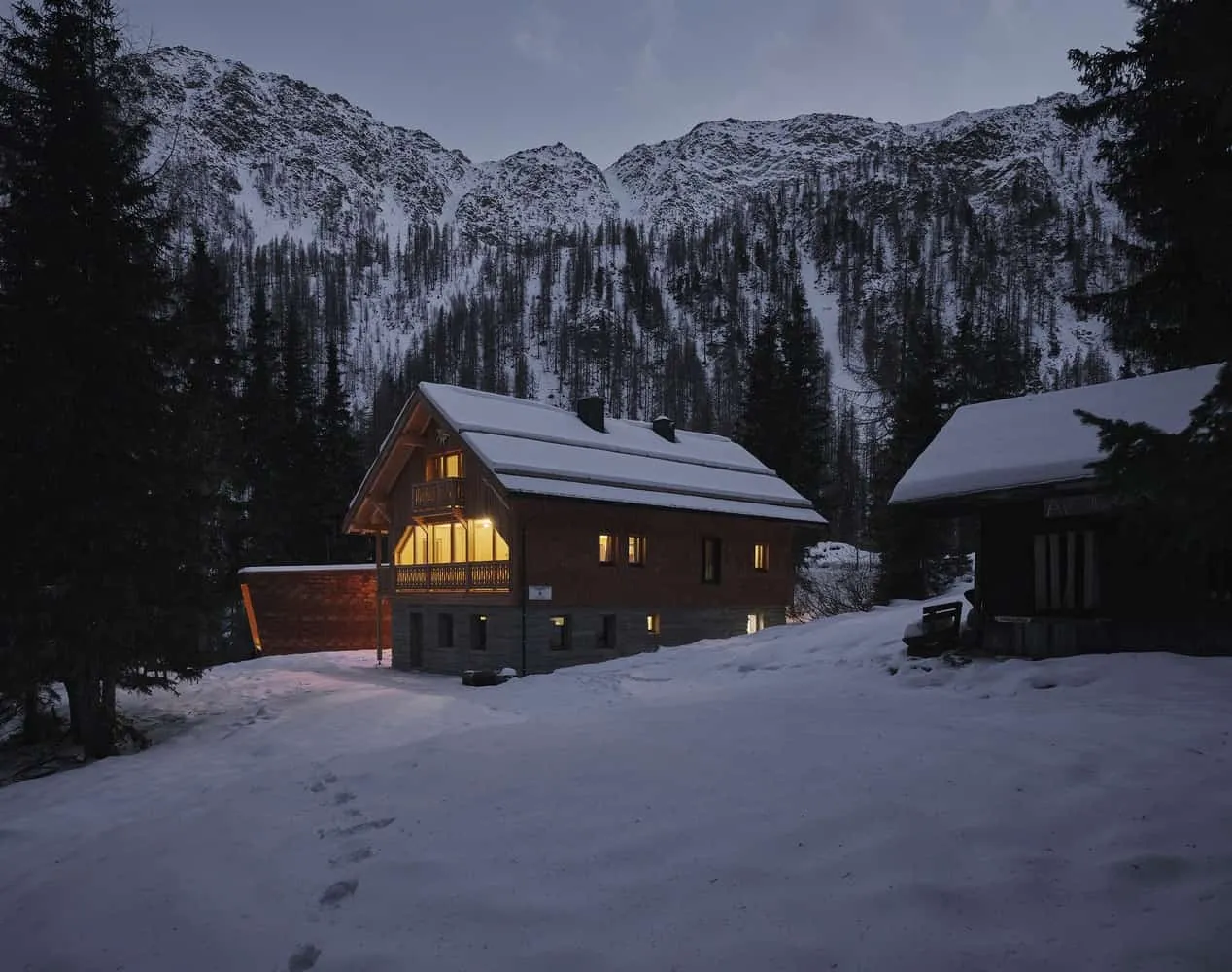 Fraganter Youth Hut | Imgang Architekten | Flattach, Austria