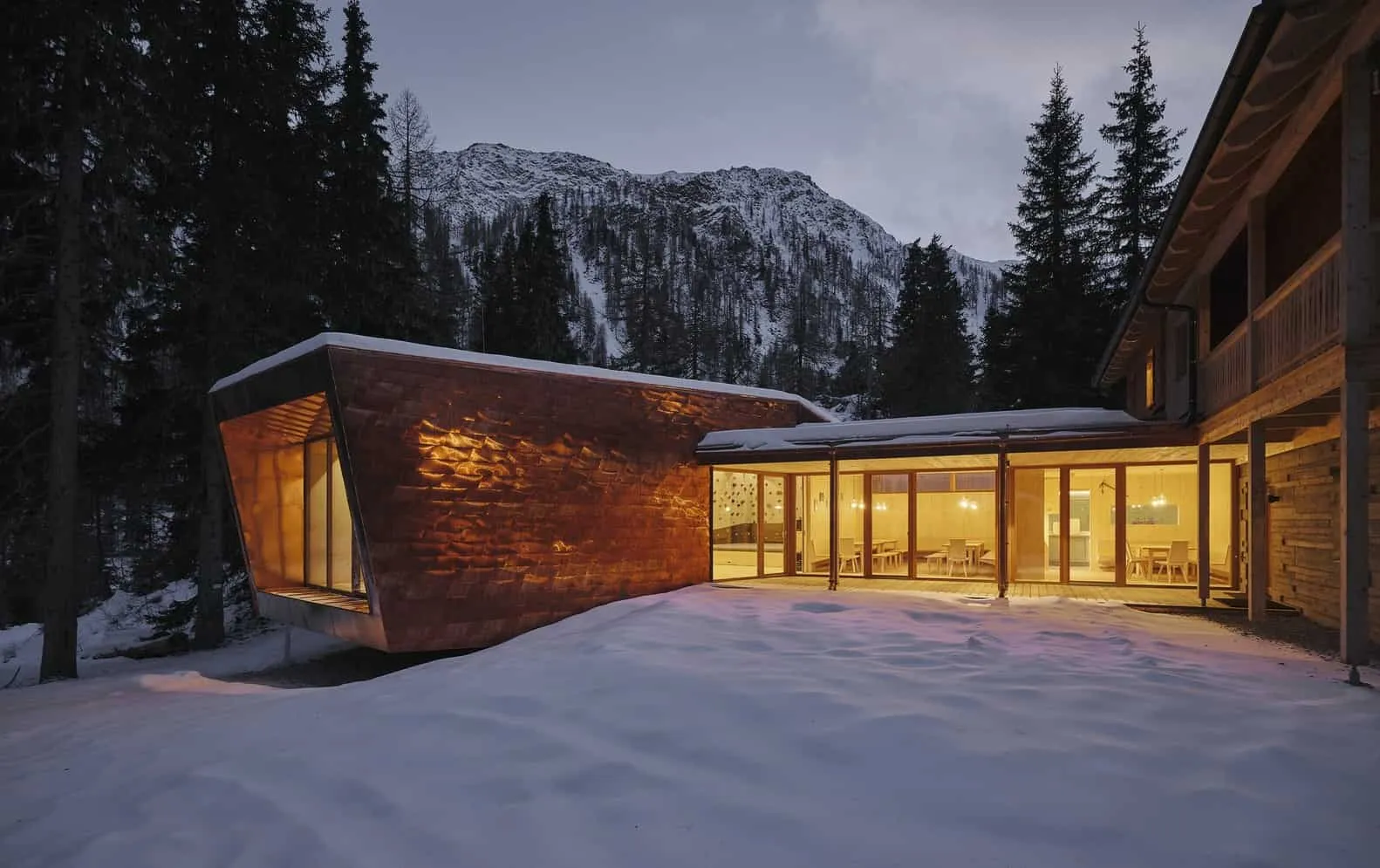 Fraganter Youth Hut | Imgang Architekten | Flattach, Austria
