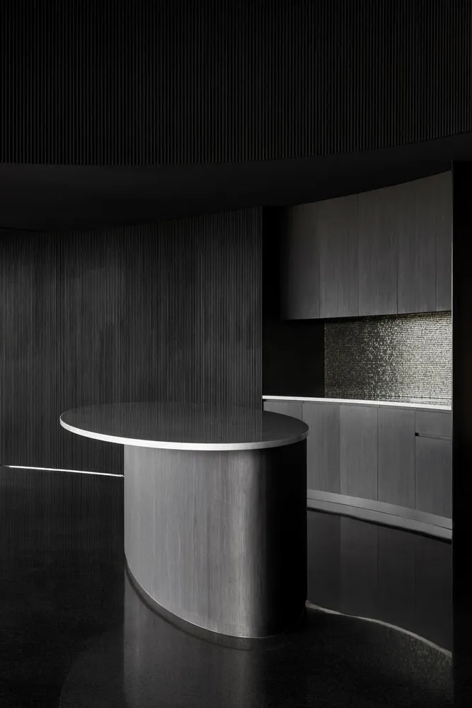 Northern terrace expanding indoor-outdoor life