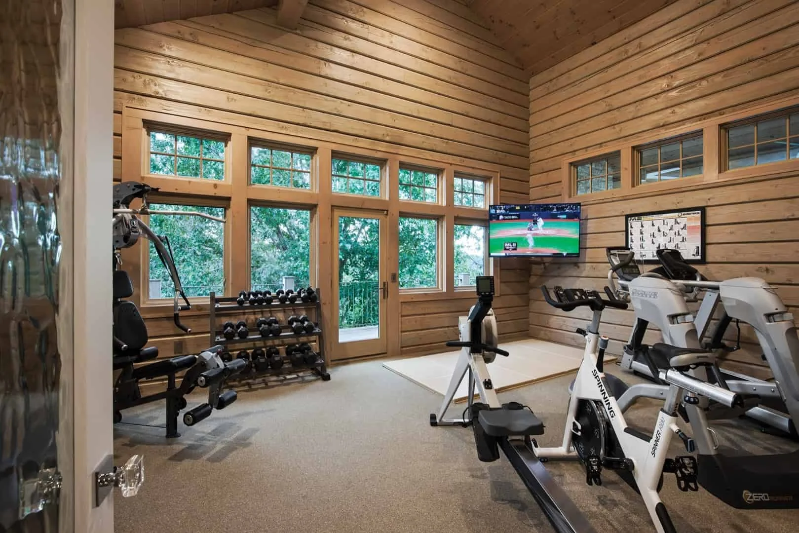 7. Gimnasio personal en el bosque