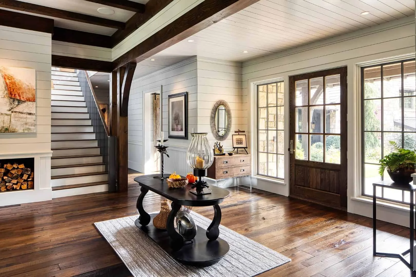 14. Vestíbulo rústico