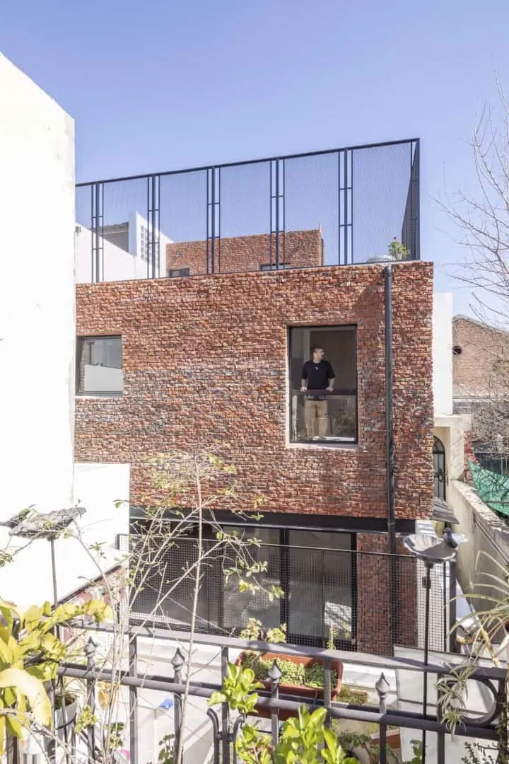 PH Helguera by OADD Arquitectos: A Bright Transformation of a Historic PH in Buenos Aires