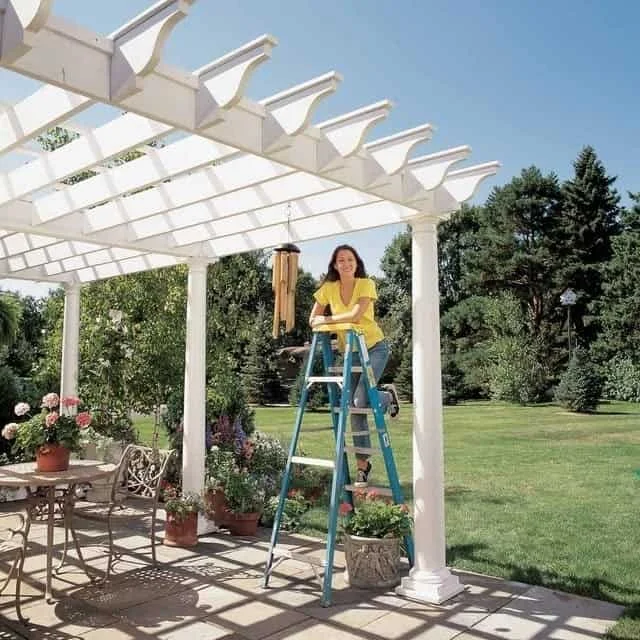 13. Pergola DIY