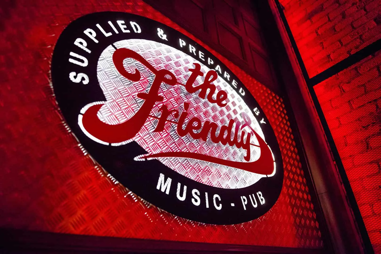 Friendly's Music Pub by Kvadrat Architects: A Heartfelt Tribute to Music, History and Design