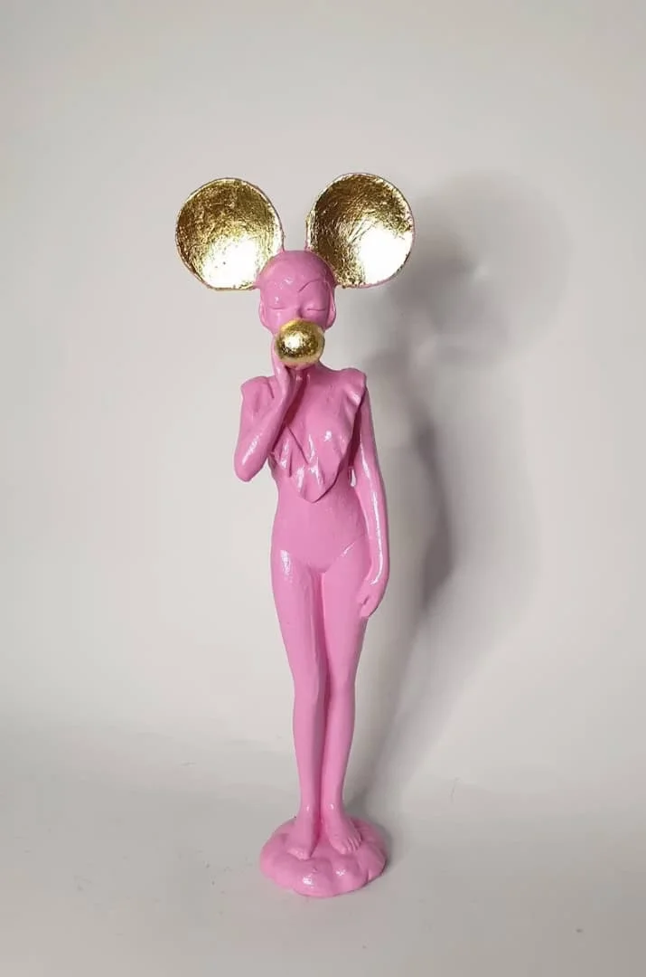 3. Minnie Rat coqueta