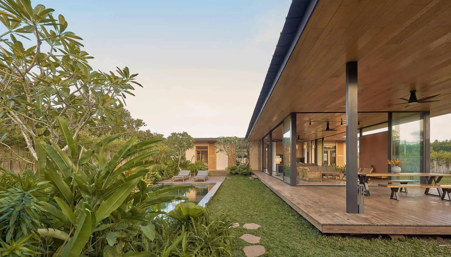 Eco-Friendly Vacation Home on the Beach / Kanopea Architecture Studio + T3 Architects / Vietnam