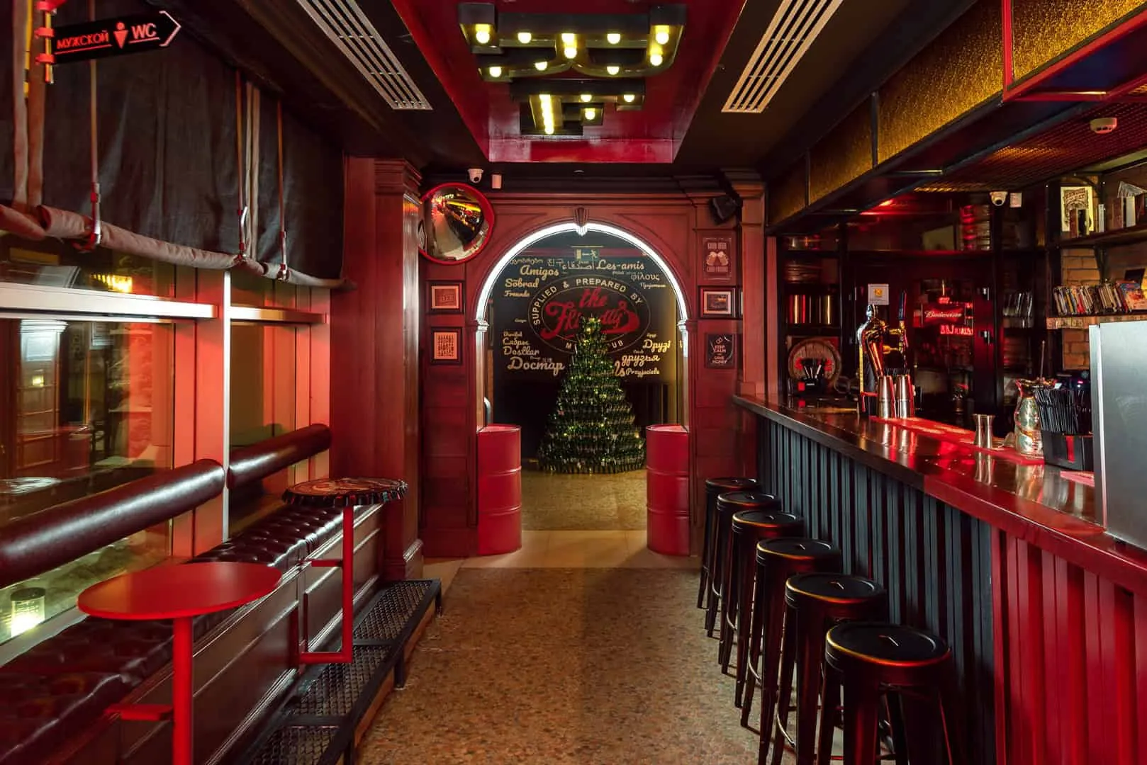 Friendly's Music Pub by Kvadrat Architects: A Heartfelt Tribute to Music, History and Design