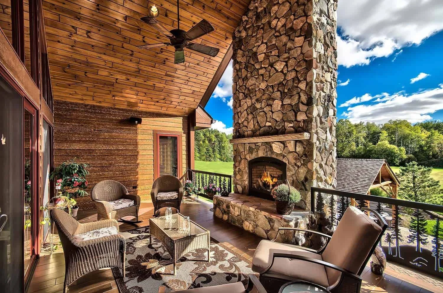 9. Casa rustica individual