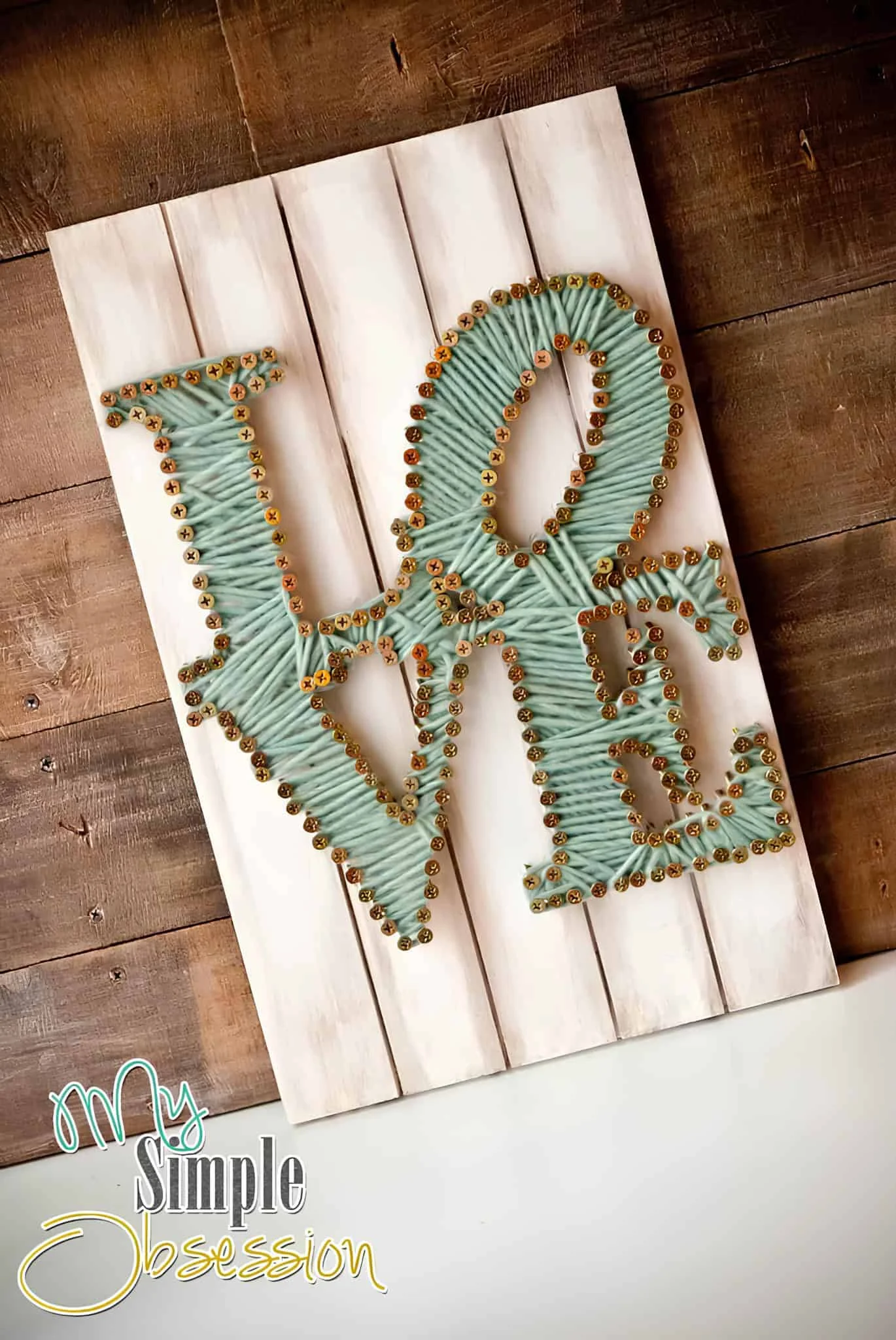 DIY弦乐设计显示LOVE