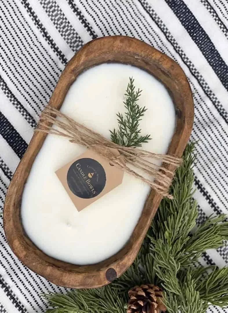 6. Vela de madera en forma de jarrón de masa