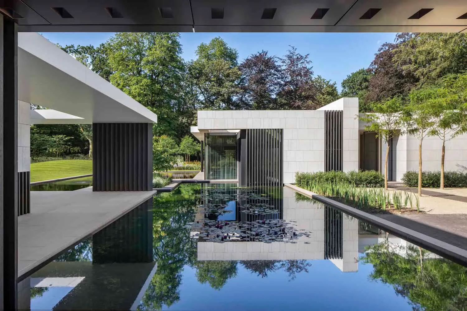 SAOTA设计的弗兰德斯之家：比利时现代建筑珍品